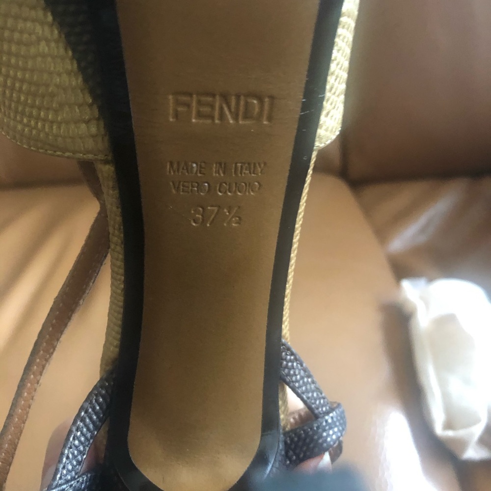 100% Authentic FENDI 4.5” Gold & Copper heels 37.5 - Picture 7 of 7